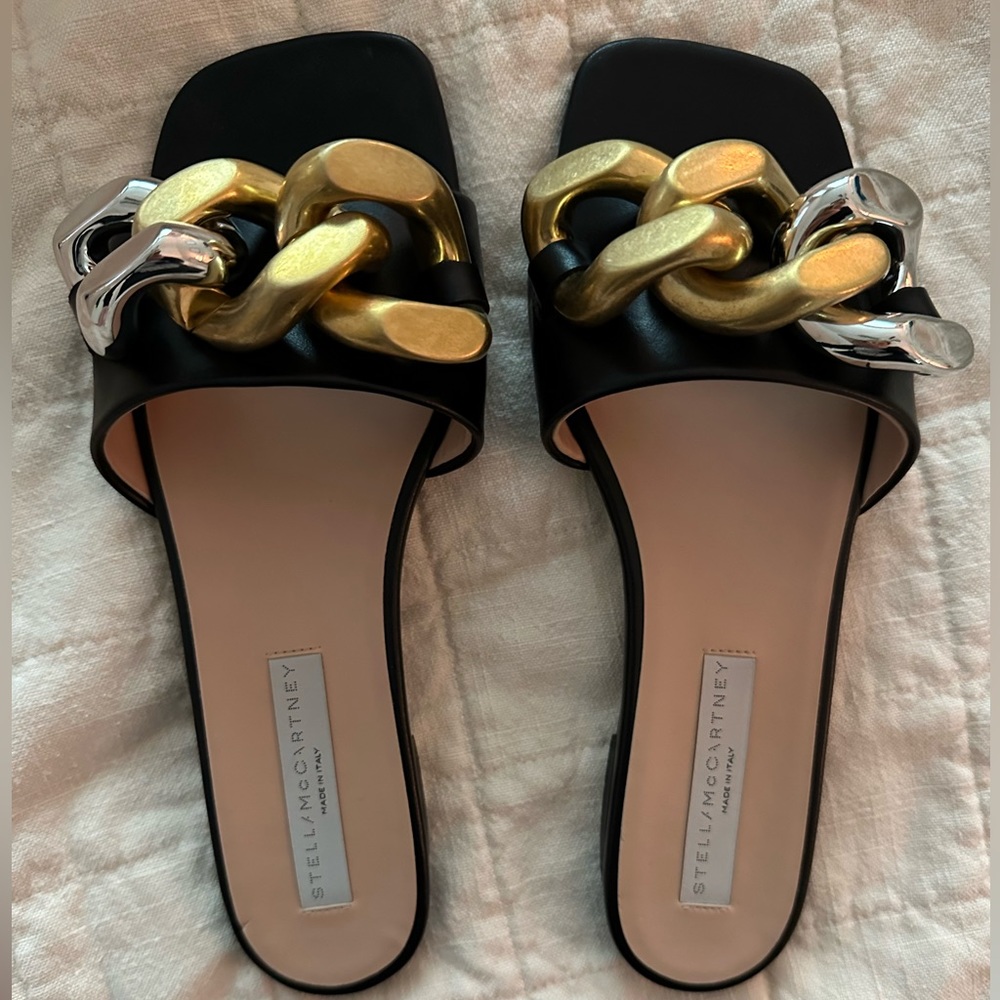 stella mccartney falabella chain sandal 🖤